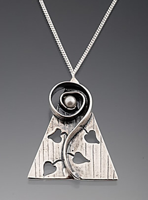 Hope Flowering Necklace